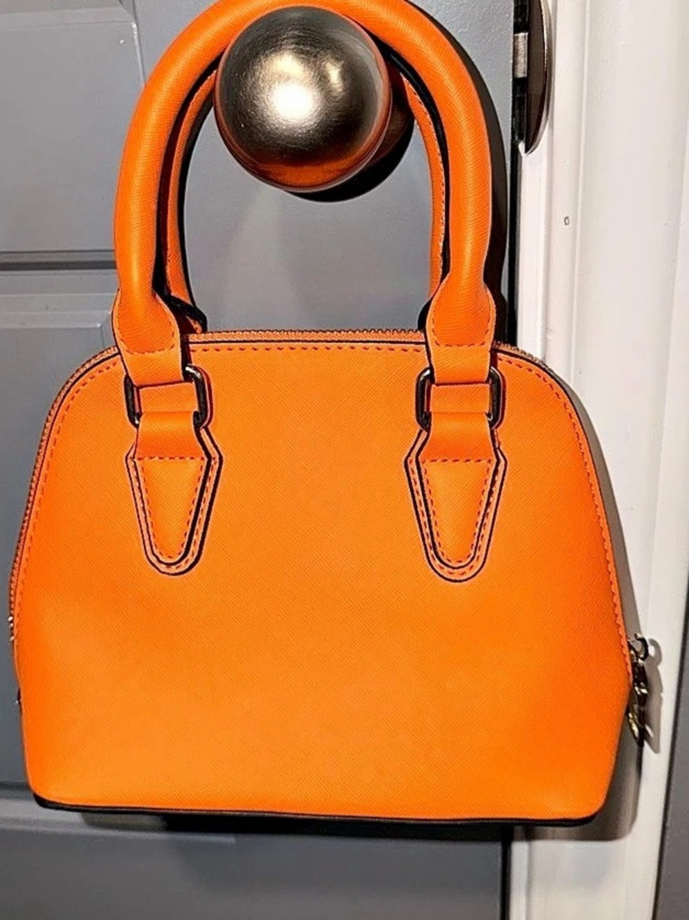 Steve Madden Bevelynz Small Top Handle Satchel Bag Orange Satchel Like New